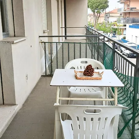 Rg002 - Bellaria, Comodo Bilocale Con Vista Mare *